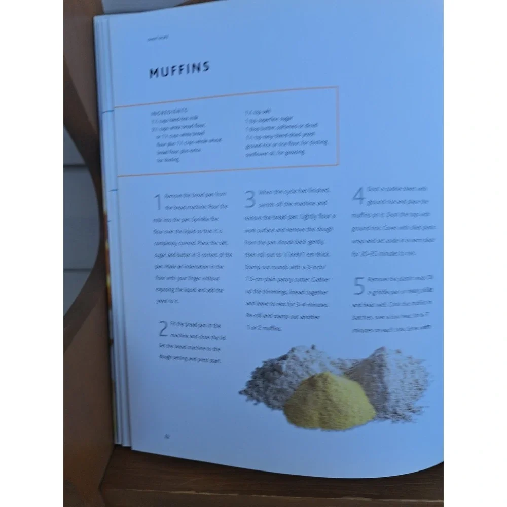 The Bread Mashine Book Linda Doeser